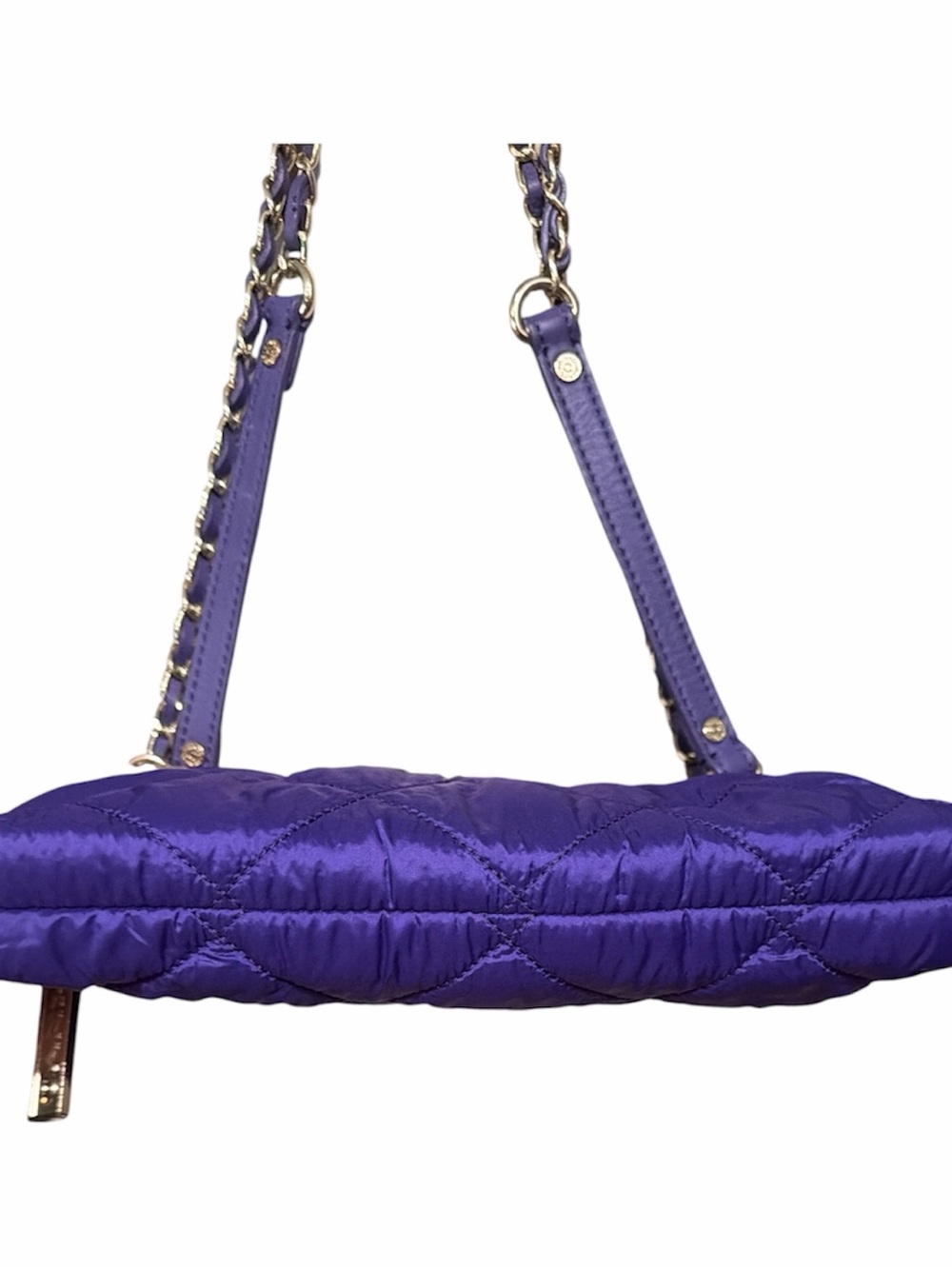DKNYC Purple Quilted Shoulder Bag with Gold Chain Strap - Picture 4 of 7